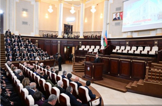 Алиев: «Возвращение азербайджанцев не должно пугать Армению»