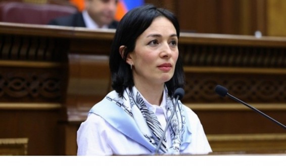 Պետությունը կարևորում է երիտասարդների ներգրավումը գիտական ոլորտ և նրանց առաջխաղացումը․ Անդրեասյան