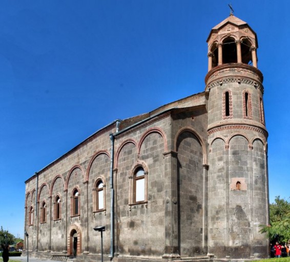 Арагацотнская епархия приглашает на литургию в честь заключённых священнослужителей, Самвела Карапетяна и других