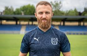 Վարազդատ Հարոյանն այլևս հանդես չի գա «Կազինցբարցիկա» թիմում