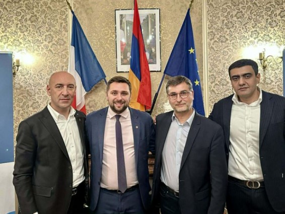 В Каджаране будет создан Французский культурный центр