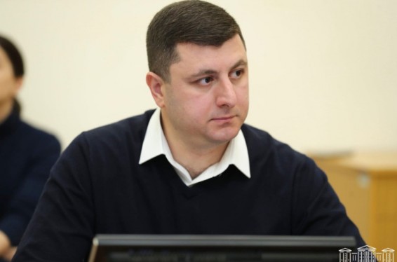 ՀՀ-ն զուտ ծառայություններ մատուցողի և թուրք-ադրբեջանական շահեր ապահովողի կարգավիճակ ունի. Տիգրան Աբրահամյան