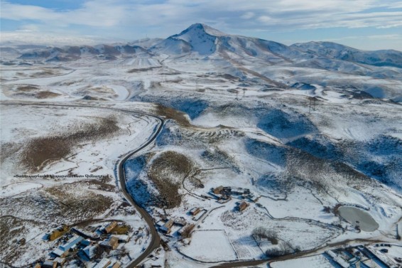 Ճամբարակի, Սևանի, Սիսիանի, Գորիսի և Աշոցքի տարածաշրջաններում տեղ-տեղ մերկասառույց է