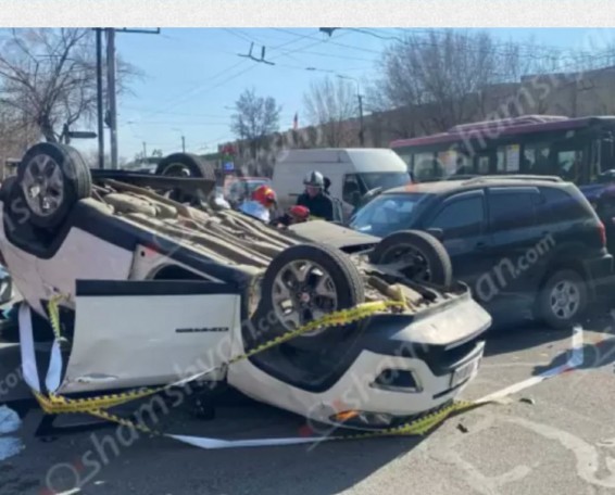 Խոշոր ավտովթար՝ Երևանում. 4 վիրավորներից մեկն անչափահաս է