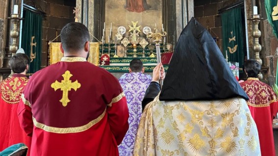 Մասյացոտնի թեմը Ոսկետափի Սուրբ Սահակ-Մեսրոպ եկեղեցում հրավիրում է միասնական ժամերգության