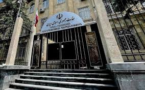 Красный крест бьет тревогу: Иран может остаться без медицинской помощи