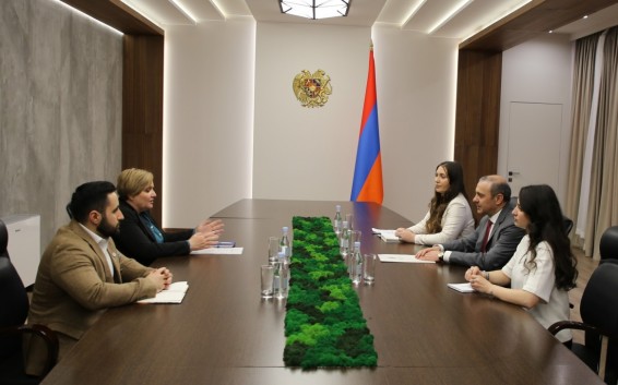 Արմեն Գրիգորյանն ու Դաֆնե Մարեն մտքեր են փոխանակել Հայաստանի ու Կարմիր խաչի միջազգային կոմիտեի հետագա գործունեության վերաբերյալ