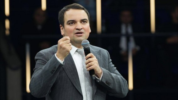 Դատավորն ասել է՝ Ղումաշյա՛ն ջան, կարո՞ղ ա կիսատ մնա ասածդ, Ղումաշյանն ասել է՝ չէ, պիտի ասեմ. Նարեկ Կարապետյան