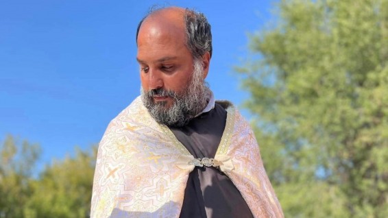 Ադրբեջանը ֆիզիկապես է քանդում հայկական Եկեղեցիները, իսկ Հայաստանի իշխանությունն ուզում է վարչականորեն կազմաքանդել. Տեր Մակար