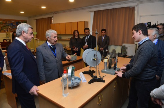 Նախագահն այցելել է «Քվանտ» վարժարան