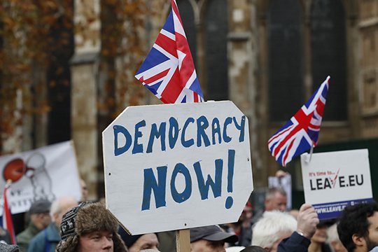 Բրիտանական խորհրդարանը կողմ է քվեարկել Brexit-ի հարցով բանակցություններին չխոչընդոտելուն