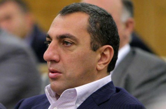 Ես բանան չեմ ներկրել ու չեմ ներկրում. Սամվել Ալեքսանյան