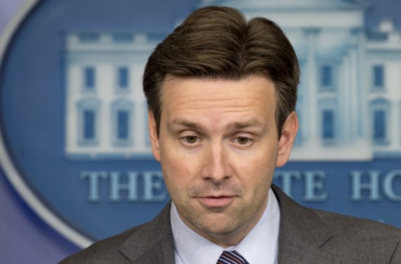 Թրամփը Սպիտակ տան մամուլի քարտուղարին «հիմար տղա» է անվանել