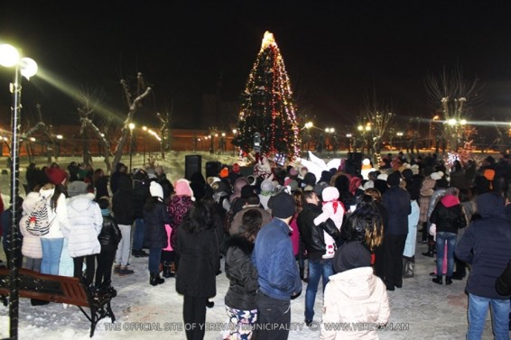 Ամանորի տոնական միջոցառում` Նուբարաշեն վարչական շրջանում