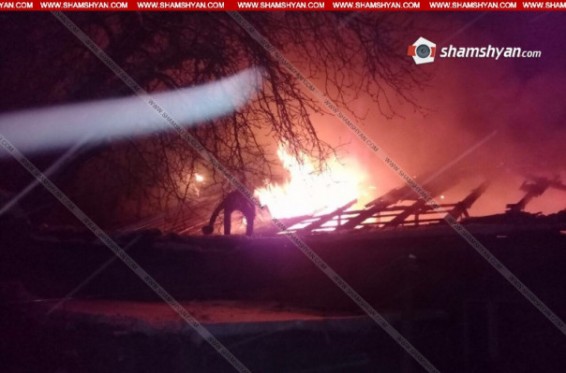 Վանաձորում հրդեհ է բռնկվել 2 տների տանիքներում