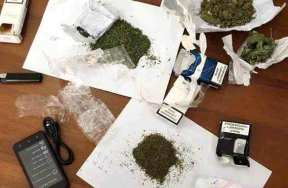 Թմրամիջոց՝ «Արմավիր» ՔԿՀ-ի ծառայողի խուզարկությամբ