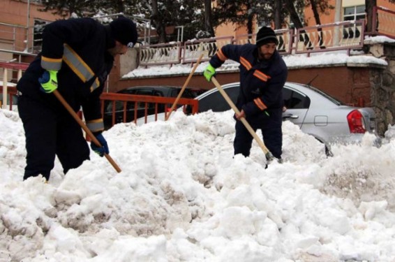 Թուրքիայի նահանգներից մեկում առատ ձյան պատճառով ամբողջովին մեկուսացման մեջ է հայտնվել 500-ից ավելի գյուղ
