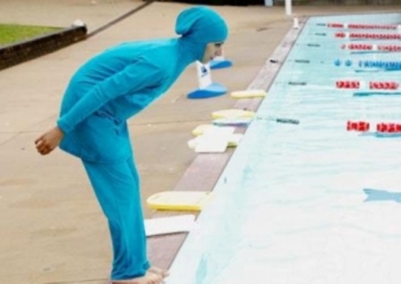 Շվեյցարիայում մուսուլման աշակերտուհիներին ստիպել են տղաների հետ լողալ