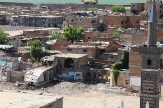 Դիարբեքիրի Սուր շրջանի տները պետականացվում են, բնակիչներին ստիպում են լքել թաղամասերը