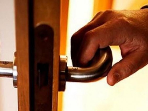 Փրկարարները բացել են փակ դռները