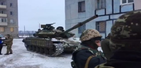Украинские танки вошли в Авдеевку
