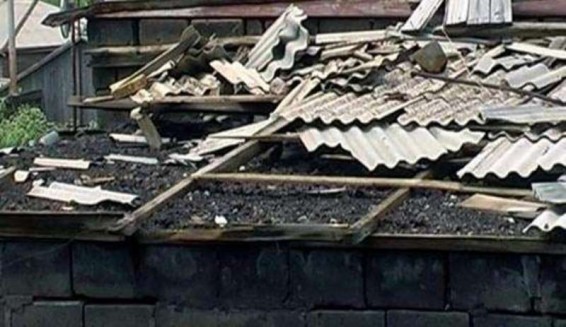 Փլուզվել է շինության տանիքը