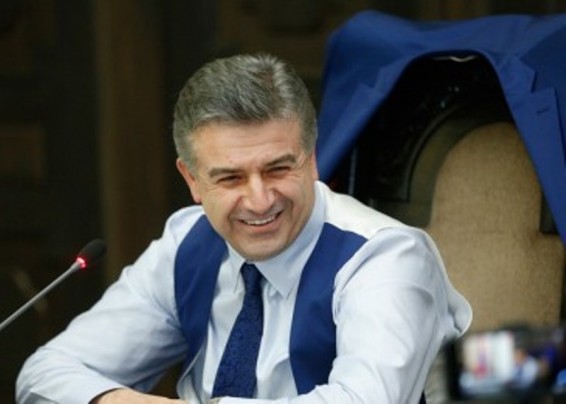 «Ես երբեք քաղաքական գործիչ դառնալու ցանկություն ու հավակնություն չեմ ունեցել». Կարեն Կարապետյան. «Մեդիամաքս»