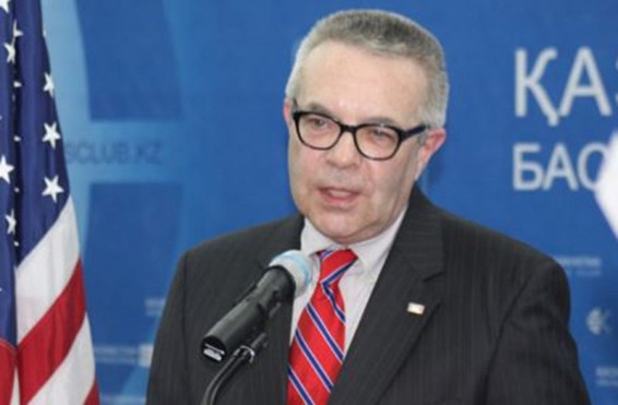 «Անհրաժեշտ է սկսել կայուն խաղաղության հաստատման վերաբերյալ բանակցություններ». Ռիչարդ Հոգլանդ