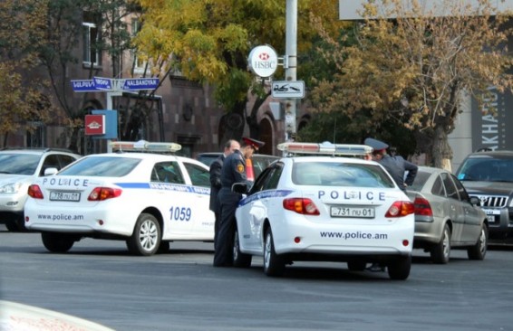 ՃՈ տուգանքներն այլ անձանց անունով վերահասցեագրելու գործով մեղադրանք է առաջադրվել պաշտոնյաների