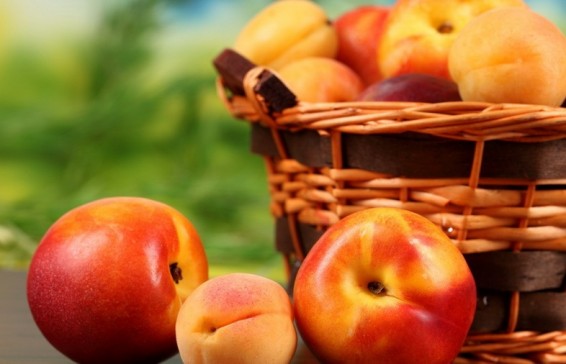 Մեկ տարում Հայաստանում թանկացել են տեղական մրգերը՝ ի տարբերություն բանանի