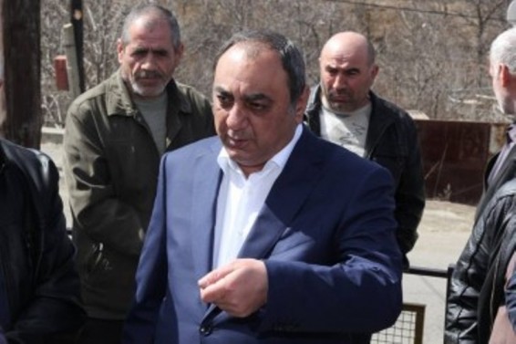 Video. Արկադի Համբարձումյանի նախընտրական հանդիպումները շարունակվում են