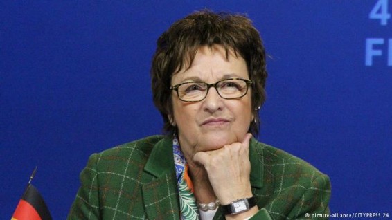 Германия подаст иск в ВТО, если Трамп повысит налоги на импорт