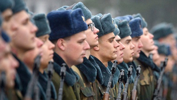 Белоруссия не будет сворачивать военное сотрудничество с Россией