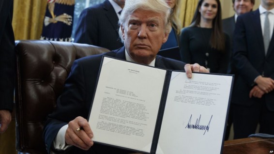 Трамп дает зеленый свет строительству нефтепровода Keystone XL