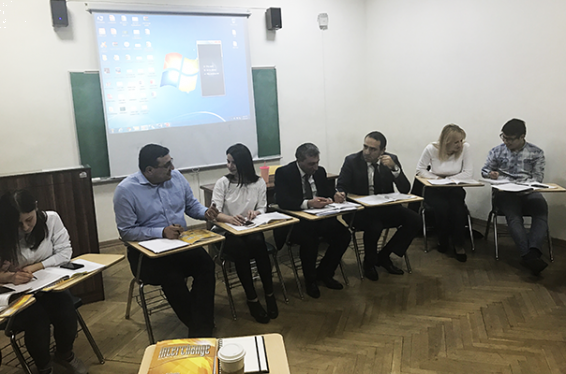 ՄԻՊ աշխատակիցներն անգլերենի վերապատրաստման ինտենսիվ դասընթացներ են անցել