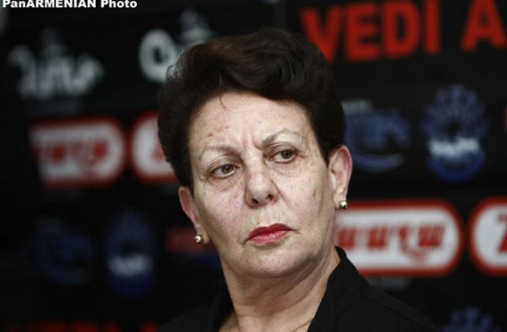 «Եռաբլուր էր եկել նաև Սեյրան Օհանյանը. տեսնես՝ ի՞նչ երեսով, միայն երկու շիրիմի մոտեցավ… բա մյուսնե՞րը…». Անահիտ Բախշյան