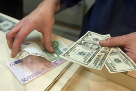 Դոլարի, եվրոյի եւ ռուբլու փոխարժեքներն աճել են