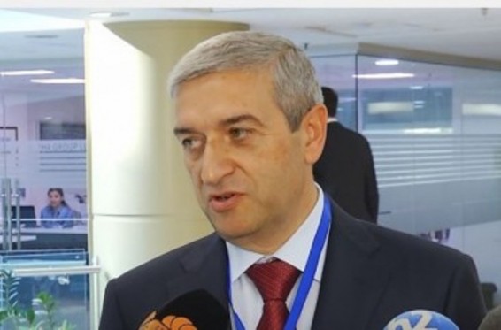 Երեւանից Արցախ ճանապարհը կապիտալ վերանորոգման կարիք ունի. Վահան Մարտիրոսյան