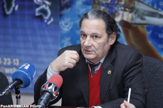 Կայունություն, անվտանգություն, մի քիչ էլ առաջընթաց լինի՝ մեզ չի խանգարի. Ա. Ադիբեկյանը՝ խորհրդարան անցած ուժերի և նրանց կարգախոսների մասին