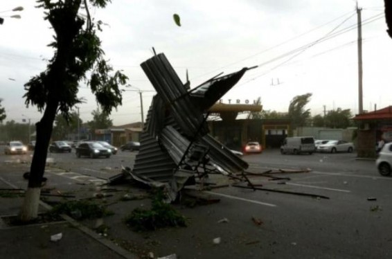 Photo. Երևանում «փոթորիկ է». Ֆբ օգտատերեր