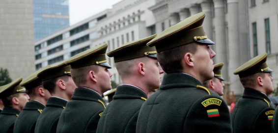 Литва собирается выделить до 30 военных инструкторов для борьбы с ИГИЛ