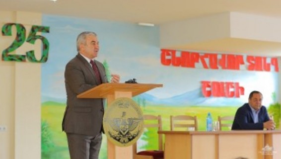 Խորհրդարանի նախագահը հայրենասիրության դաս է վարել Շուշիում