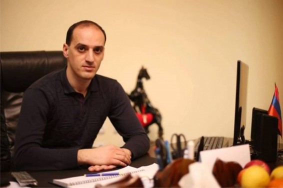 «Հանդիպել եմ պարոն Ծառուկյանին. ԱԺ-ում կլինեմ բացառապես նրա ցանկությամբ». Արտյոմ Ծառուկյանը պատրաստ է հրաժարվել մանդատից