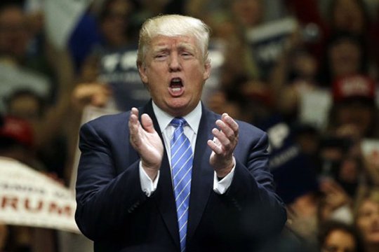 Թրամփը Մակրոնին շնորհավորել է Ֆրանսիայի նախագահ ընտրվելու կապակցությամբ