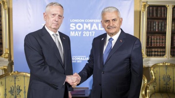 США никогда не передавали оружия террористической организации PKK: Мэттис