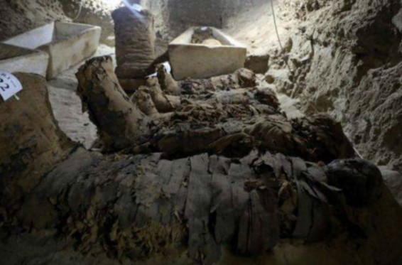 Եգիպտոսում հնագետները 17 հնագույն մումիա են հայտնաբերել