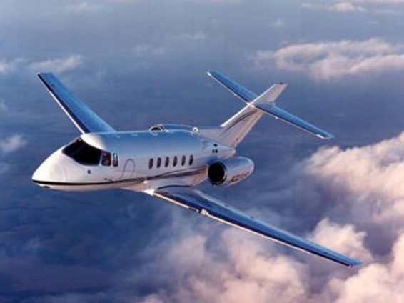 Փրկարարները Ճապոնիայում աղետի ենթարկված հետախուզական օդանավի երկու ուղեւորի են գտել