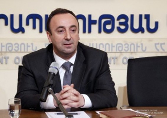 Հրայր Թովմասյանը՝ ԱԺ մշտական հանձնաժողովների կրճատման մասին