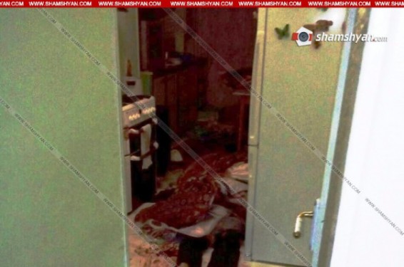 Գյումրիում իր տան խոհանոցում հայտնաբերվել է առանձնակի դաժանությամբ սպանված երիտասարդի դին