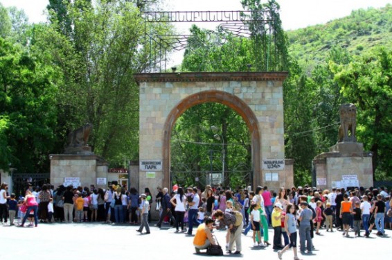 Երևանի կենդանաբանական այգու այցելուները ժամանակավորապես չեն կարողանա տեսնել այգու մի շարք կենդանիների